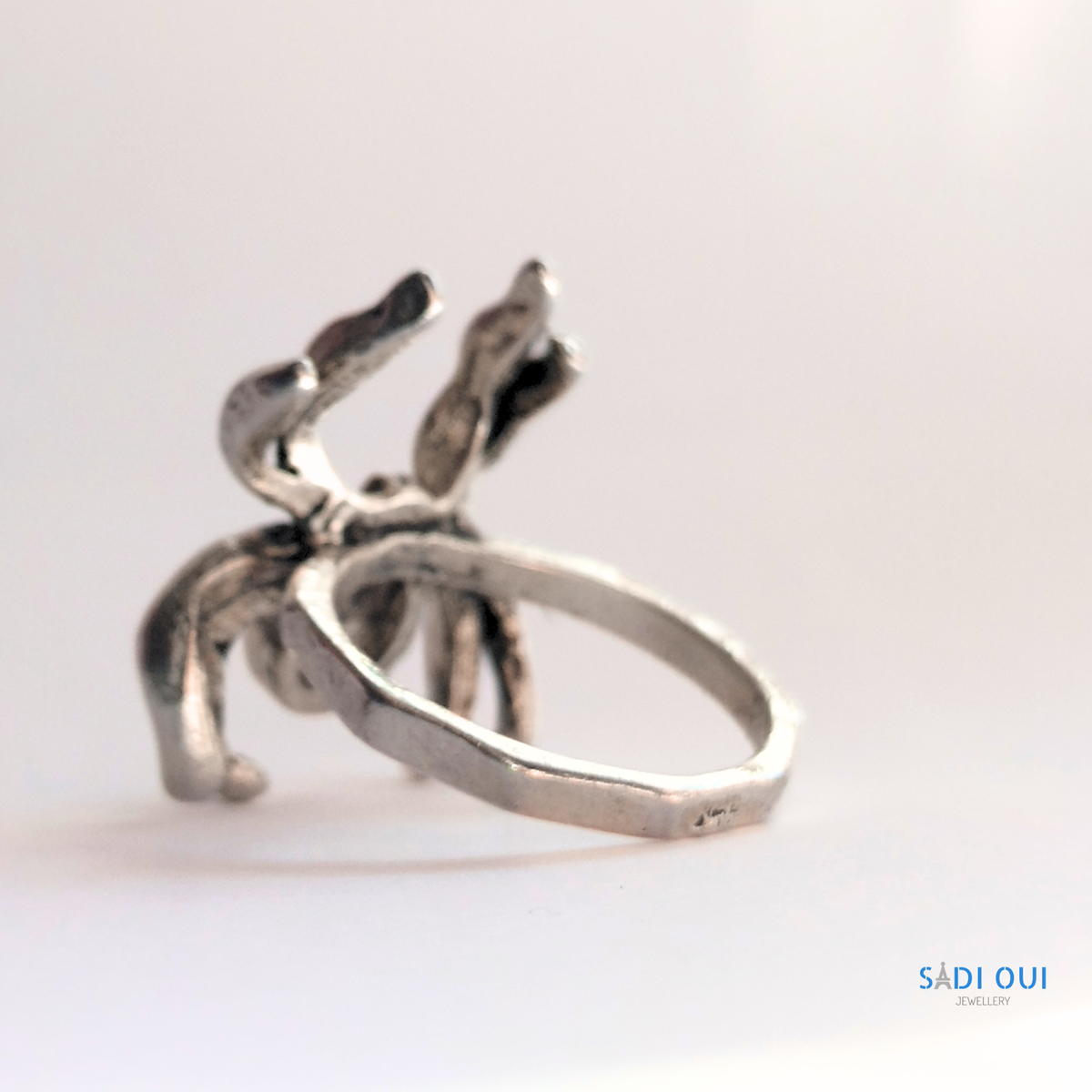 Anel Aranha Base em Aço Inoxidável | SADI OUI Jewellery